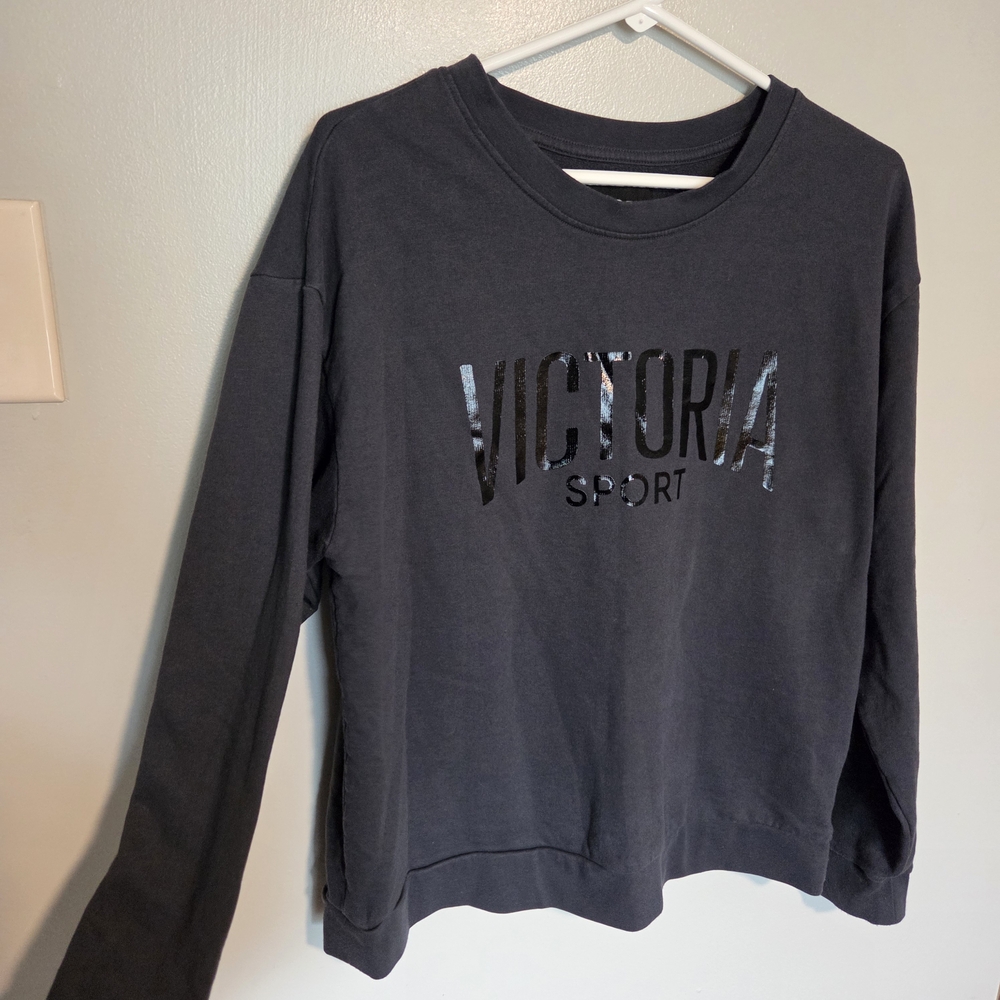 Victoria Sport Black Sweatshirt